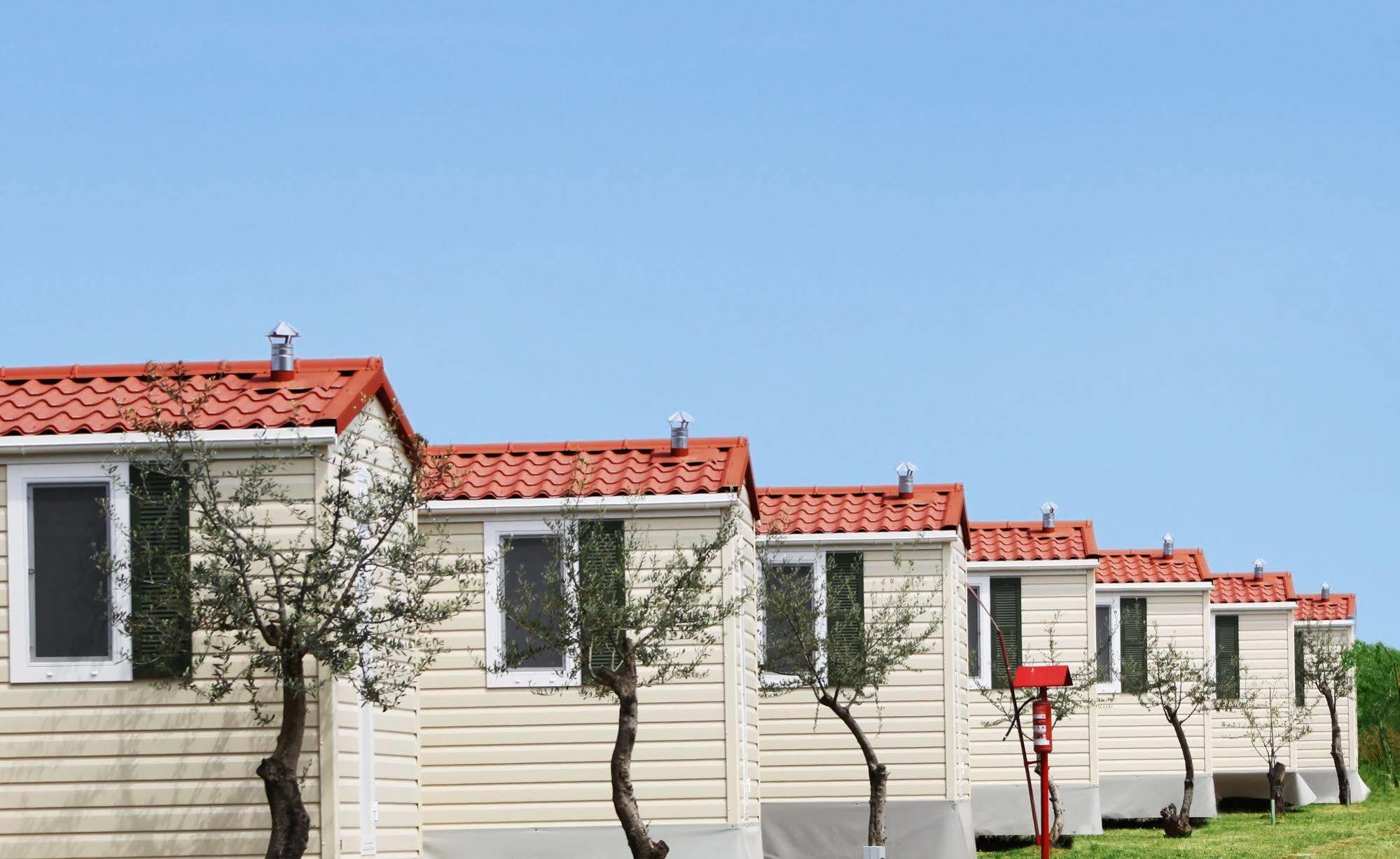 Aminess Sirena - Holiday Homes Classic Novigrad  Exterior photo